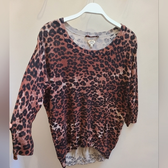 Wilfred Silk/Cashmere Leopard Print Balzac Sweater in Size XS - Picture 2 of 6